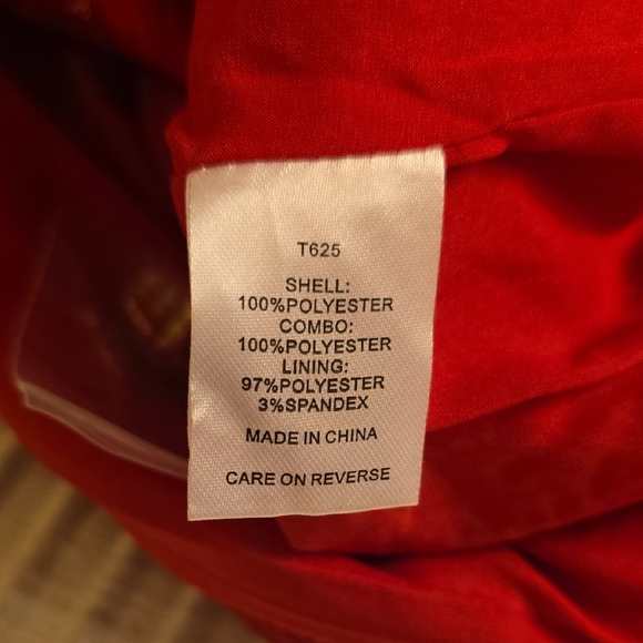 Alexia Admor Red Cardigan with White Collar NWOT - Picture 16 of 16